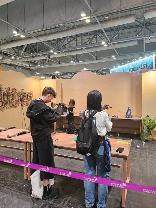 1774682989655816.jpg 2.jpg